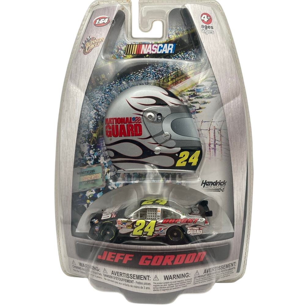 NASCAR Jeff Gordon Diecast Racing Car and Helmet Hendrick Motors Winners Circle